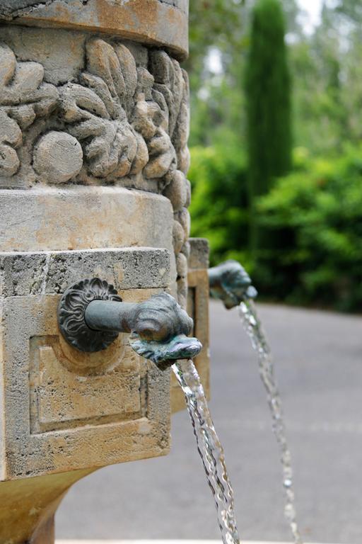 La Bastide Du Roy Rene Aparthotel เอ็ก-ซอง-โพรวองซ์ ภายนอก รูปภาพ